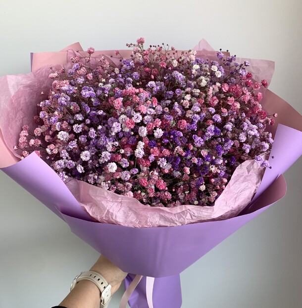 «счастье» букет из гипсофил в оформлении, артикул F1405188 - 3100 рублей, доставка по городу. Flawery - доставка цветов