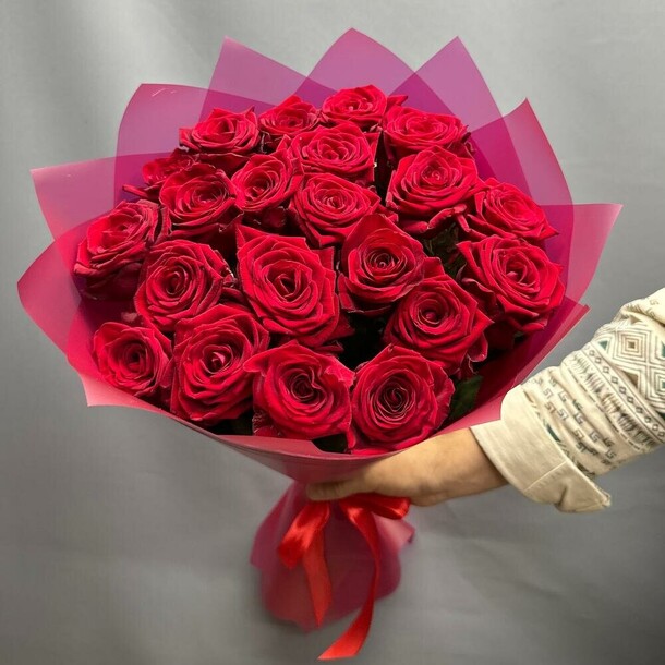 21 красная роза 50см, артикул F1329782 - 5990 рублей, доставка по городу. Flawery - доставка цветов