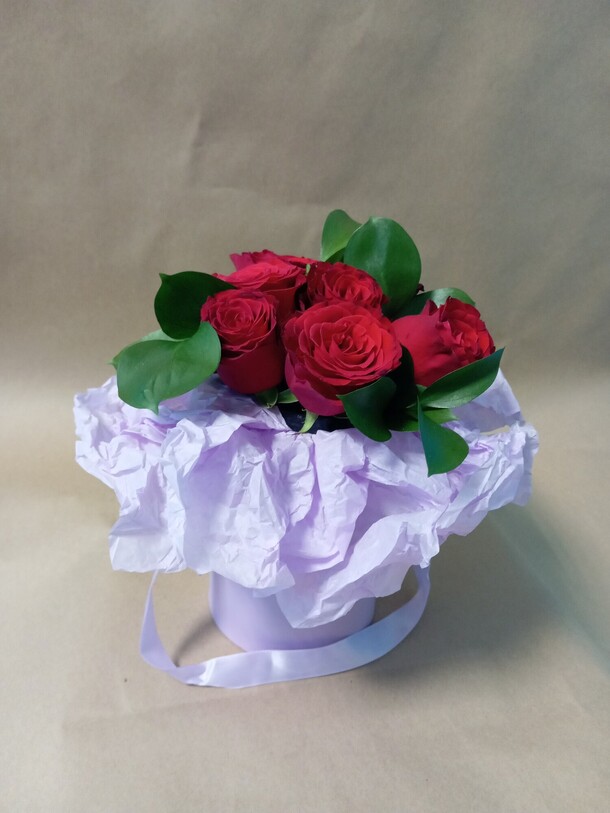 Композиция из роз, артикул F1433197 - 3194 рублей, доставка по городу. Flawery - доставка цветов