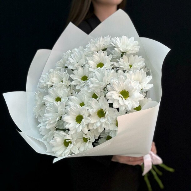 Нежные "ромашки", артикул F1436031 - 3461 рублей, доставка по городу. Flawery - доставка цветов