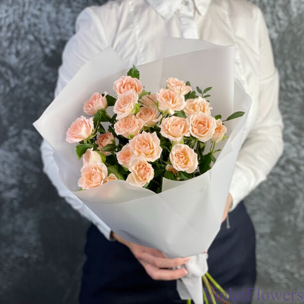 Персиковая кустовая роза, артикул F1443689 - 3526 рублей, доставка по городу. Flawery - доставка цветов