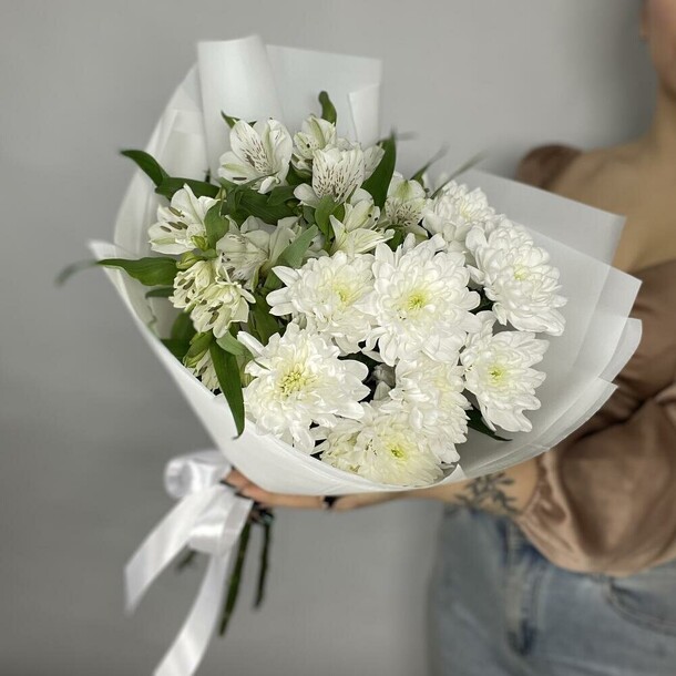 Белоснежка, артикул F1443933 - 3061 рублей, доставка по городу. Flawery - доставка цветов