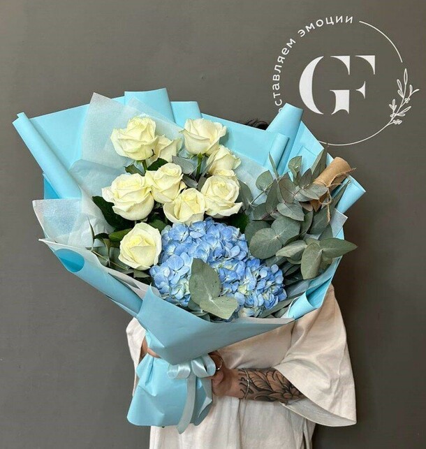 Букет морская гармония, артикул F1456114 - 5325 рублей, доставка по городу. Flawery - доставка цветов