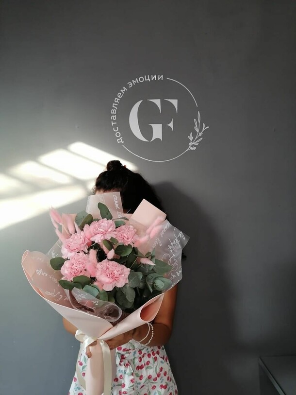 Букет из 5 диантусов, артикул F1463333 - 2950 рублей, доставка по городу. Flawery - доставка цветов