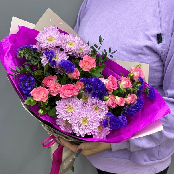 Товар 000, артикул F1296257 - 2950 рублей, доставка по городу. Flawery - доставка цветов