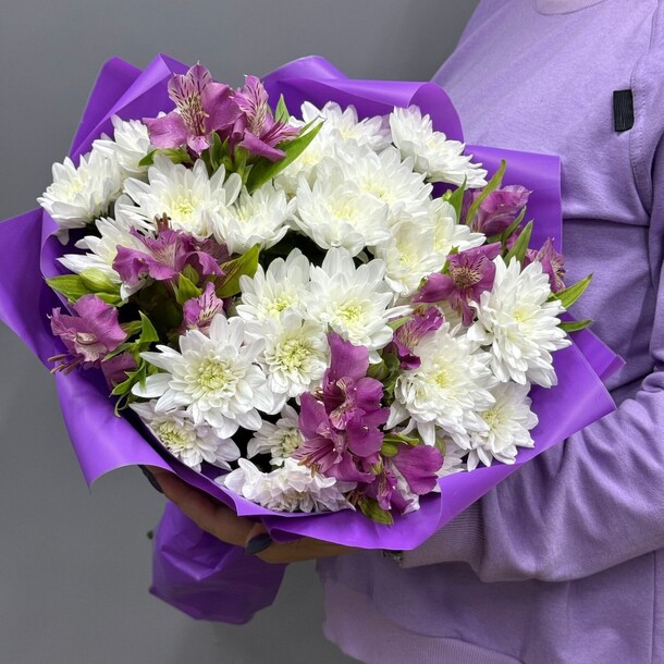 Товар 901, артикул F1296258 - 3150 рублей, доставка по городу. Flawery - доставка цветов