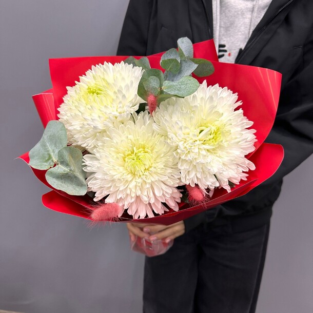 Товар 012, артикул F1323285 - 3150 рублей, доставка по городу. Flawery - доставка цветов