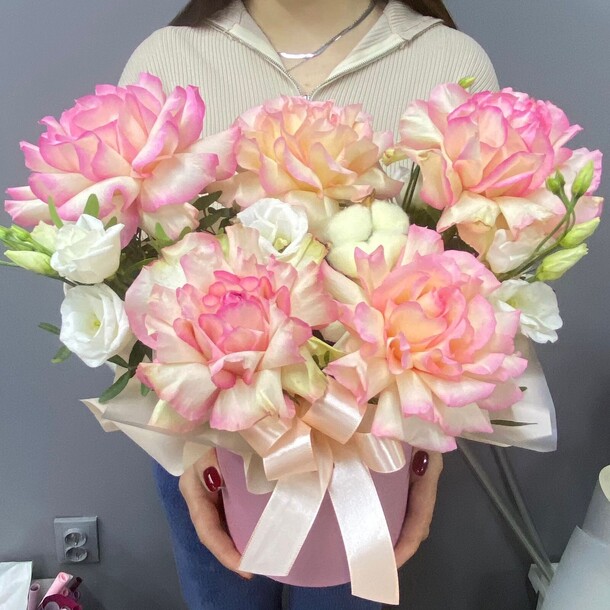 Роза франция, артикул F1426463 - 3450 рублей, доставка по городу. Flawery - доставка цветов