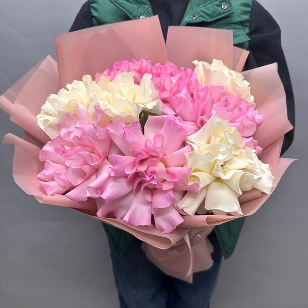 9 французских роз, артикул F1465955 - 3850 рублей, доставка по городу. Flawery - доставка цветов