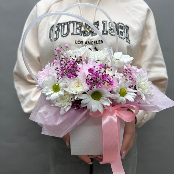 Сумочка мини, артикул F1487283 - 1650 рублей, доставка по городу. Flawery - доставка цветов