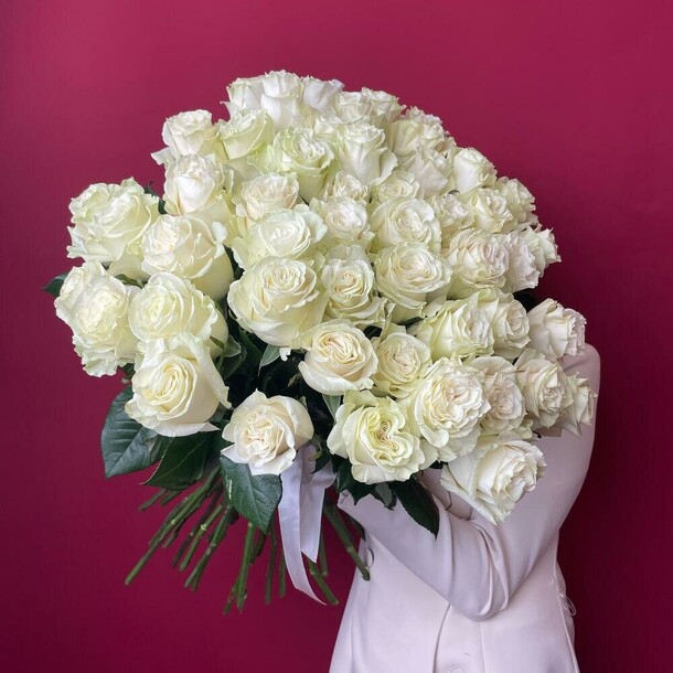 Для самой любимой 51, артикул F1156503 - 22185 рублей, доставка по городу. Flawery - доставка цветов