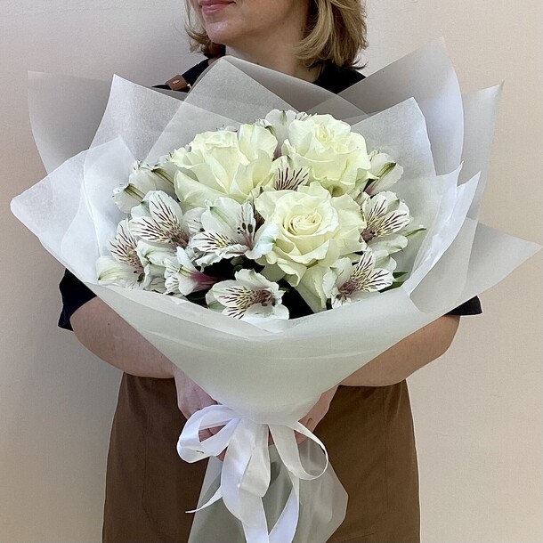 Букет белое очарование, артикул F1484691 - 3430 рублей, доставка по городу. Flawery - доставка цветов
