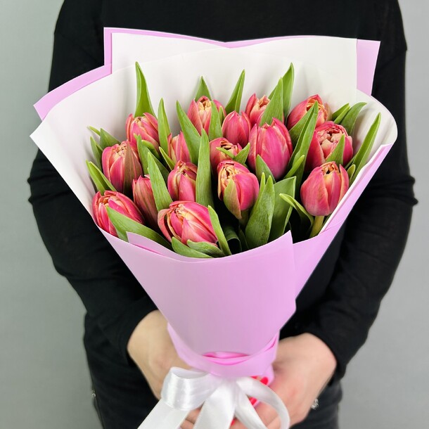 Тюльпаны пионовидные 15 шт коламбус, артикул F1531665 - 3376 рублей, доставка по городу. Flawery - доставка цветов