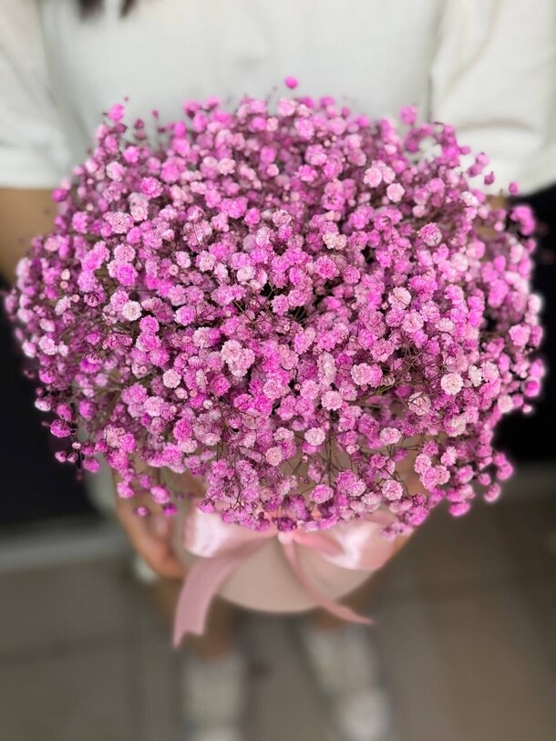 Гипсофила 11 шт в коробке, артикул F1426083 - 5100 рублей, доставка по городу. Flawery - доставка цветов