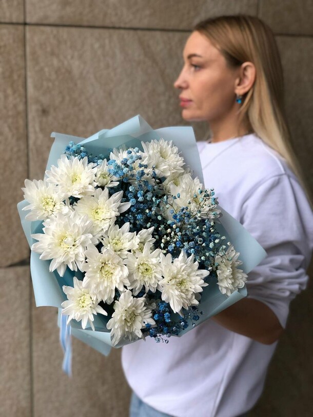 Снежный микс, артикул F1230474 - 3300 рублей, доставка по городу. Flawery - доставка цветов