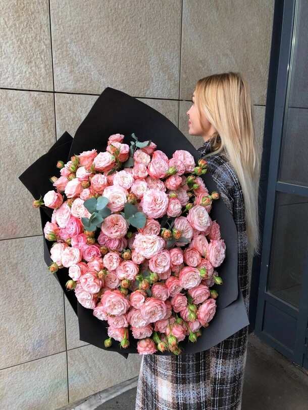 Шикарный гигант, артикул F1230482 - 22100 рублей, доставка по городу. Flawery - доставка цветов