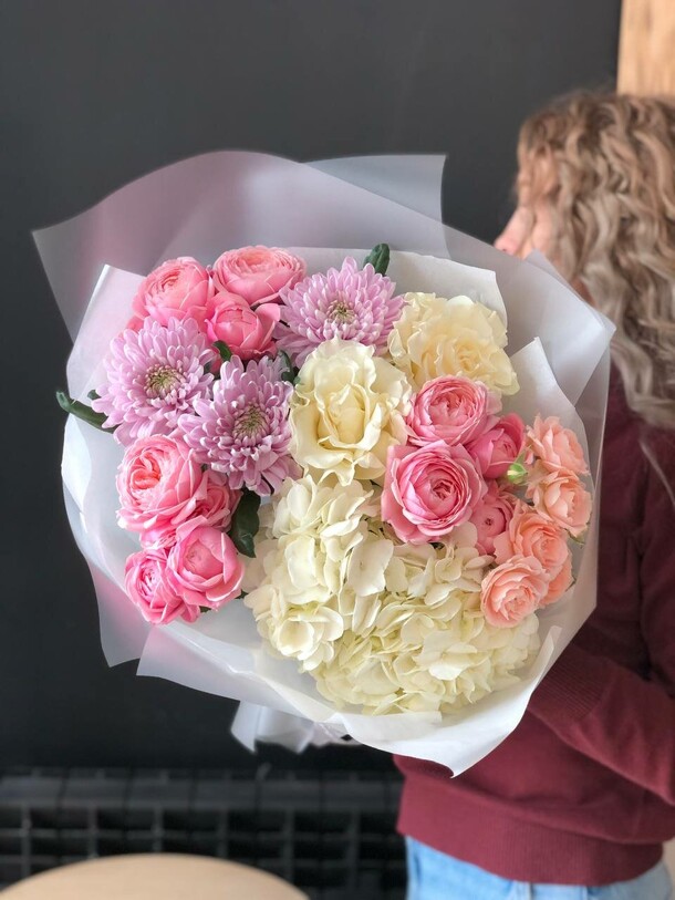 Топ модель, артикул F1230978 - 6700 рублей, доставка по городу. Flawery - доставка цветов