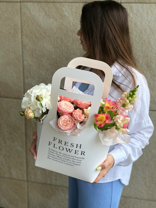 Стиль, артикул F1315330 - 3750 рублей, доставка по городу. Flawery - доставка цветов