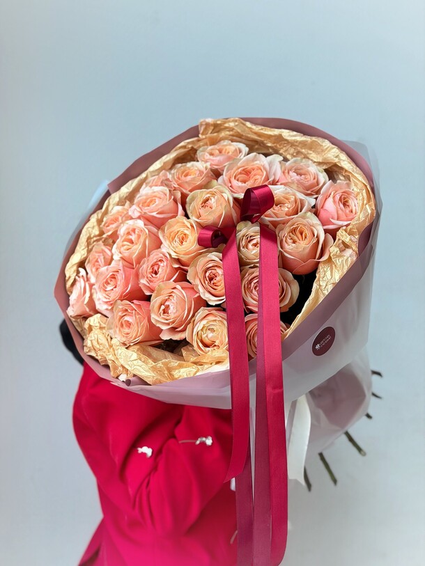 Пионовидные розы «kahala”, артикул F1474485 - 11000 рублей, доставка по городу. Flawery - доставка цветов