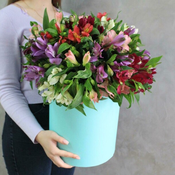 Магия цветов, артикул F1477522 - 7450 рублей, доставка по городу. Flawery - доставка цветов