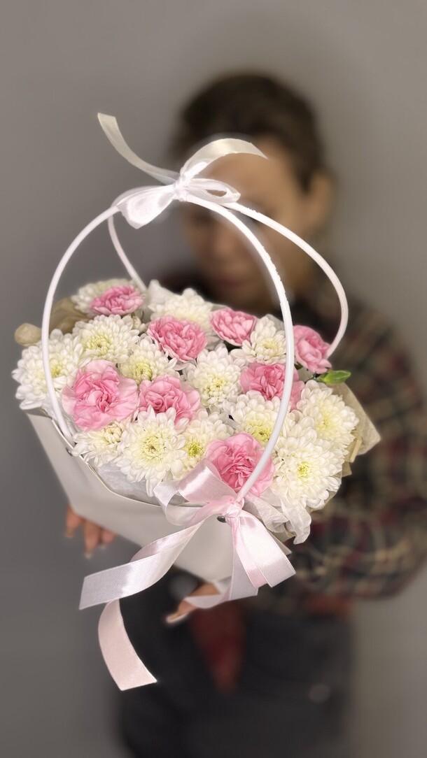 Милый комплимент, артикул F1486577 - 2288 рублей, доставка по городу. Flawery - доставка цветов