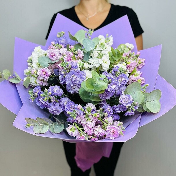 Ароматная маттиола, артикул F1497564 - 10710 рублей, доставка по городу. Flawery - доставка цветов