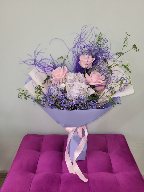 Букет цветов "сиреневый вечер"., артикул F1304304 - 3135 рублей, доставка по городу. Flawery - доставка цветов