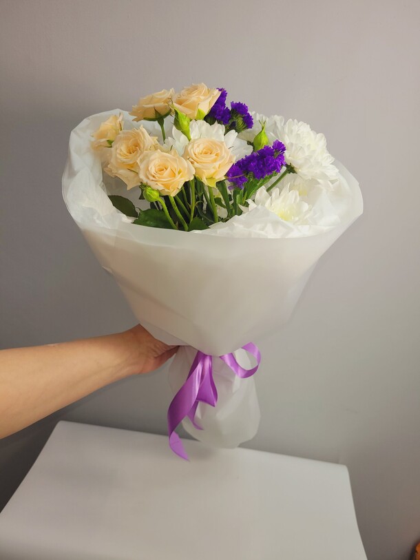 Романтика, артикул F1372765 - 2145 рублей, доставка по городу. Flawery - доставка цветов