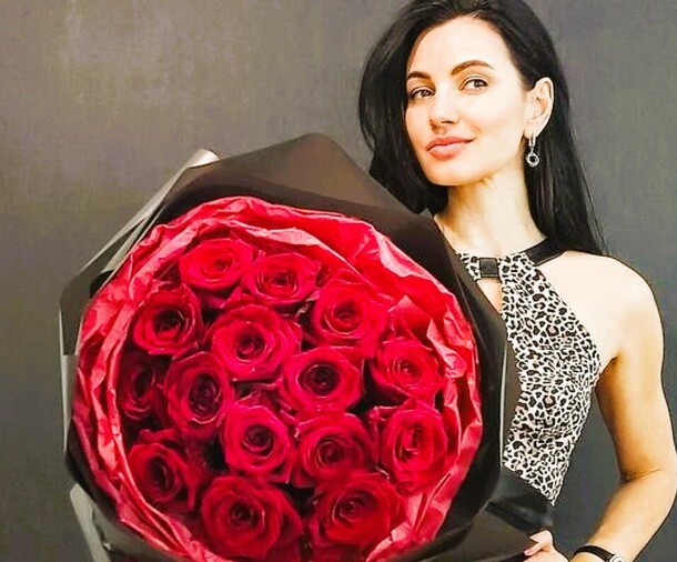 Букет красных роз "фламенго"., артикул F1384813 - 4990 рублей, доставка по городу. Flawery - доставка цветов