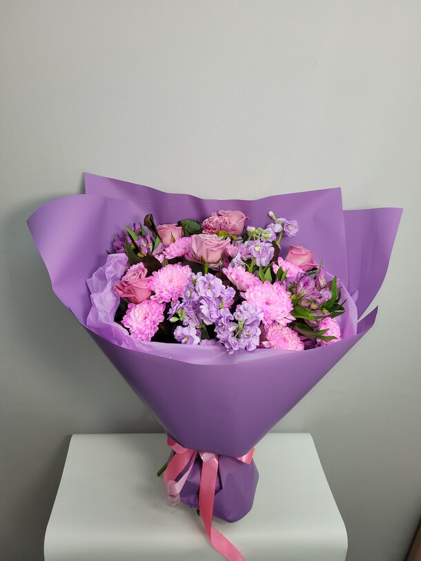 Сборный букет "лунная соната", артикул F1423818 - 5890 рублей, доставка по городу. Flawery - доставка цветов