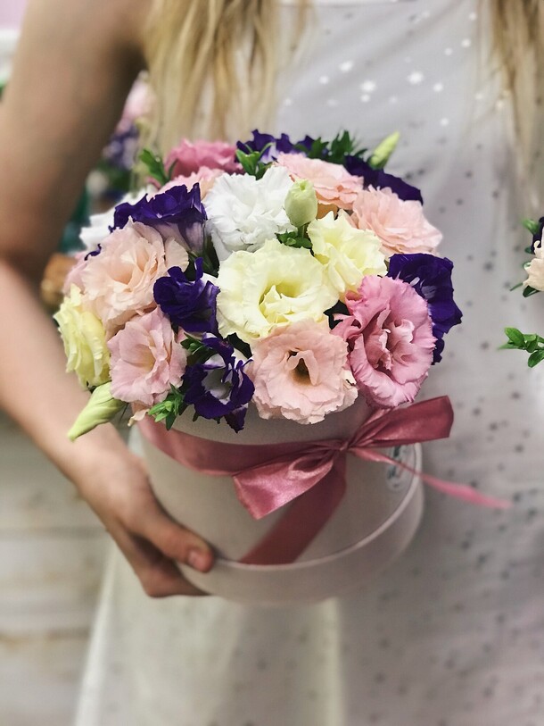 Коробка "зефирка", артикул F1127923 - 3950 рублей, доставка по городу. Flawery - доставка цветов