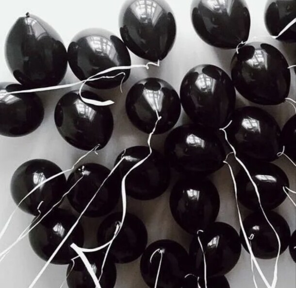 Шары в потолок 25 шт (черные), артикул F1399290 - 9500 рублей, доставка по городу. Flawery - доставка цветов