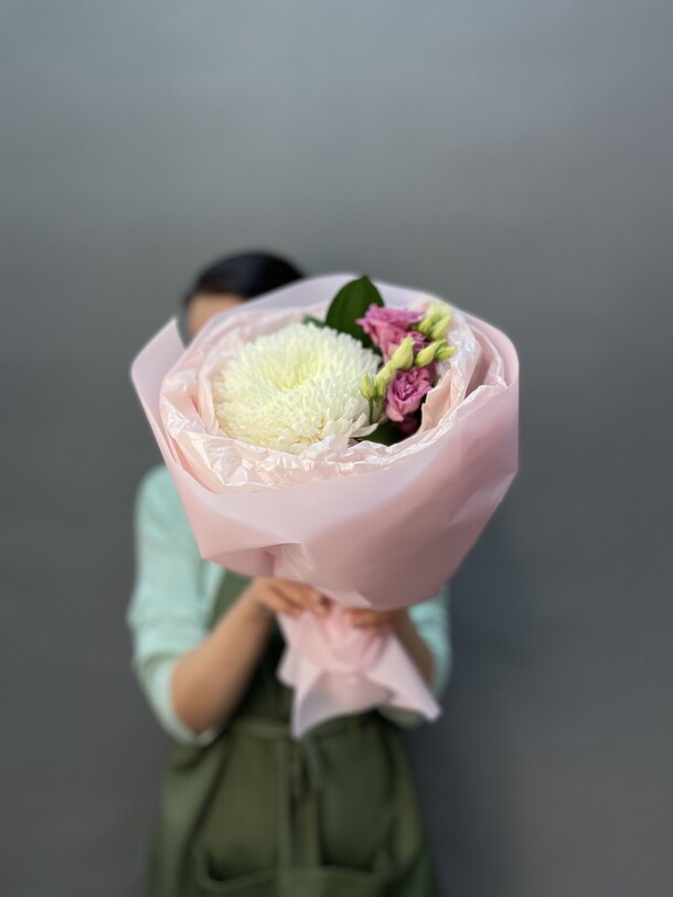 Нежно, артикул F1445799 - 2300 рублей, доставка по городу. Flawery - доставка цветов