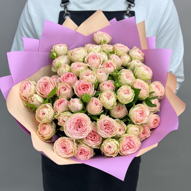 Розы кустовые пионовидные кети 15 шт в букете 40 см q171, артикул F1504549 - 6800 рублей, доставка по городу. Flawery - доставка цветов