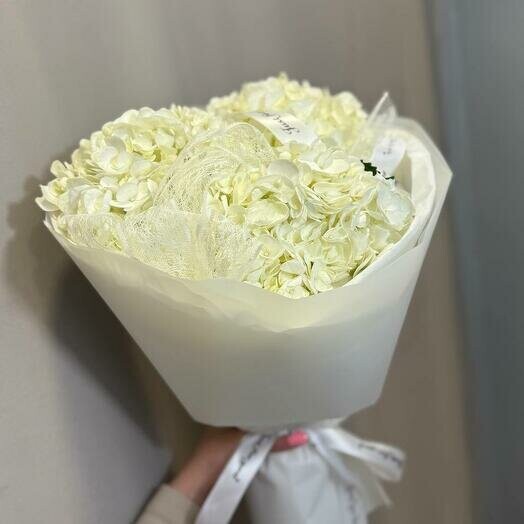 Букет гортензия, артикул F1483343 - 3455 рублей, доставка по городу. Flawery - доставка цветов