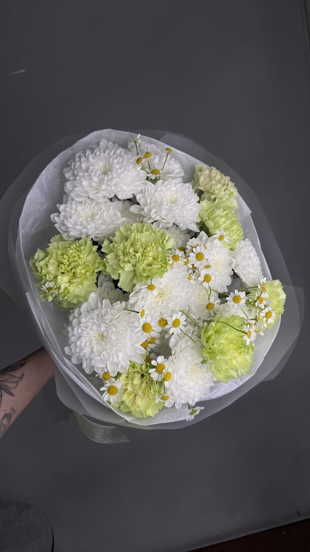 Садовый🌿, артикул F1491522 - 4840 рублей, доставка по городу. Flawery - доставка цветов