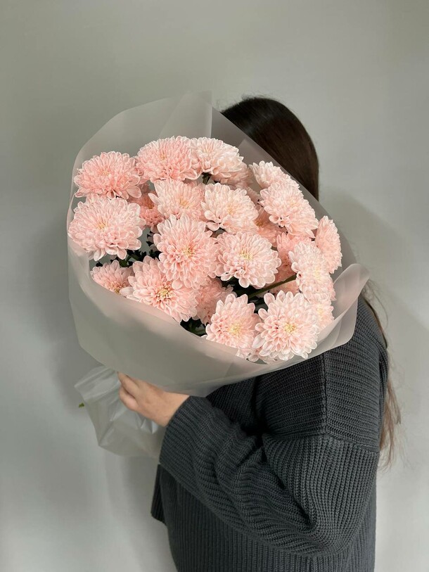 Нежная хризантема 🤍, артикул F1491539 - 3751 рублей, доставка по городу. Flawery - доставка цветов