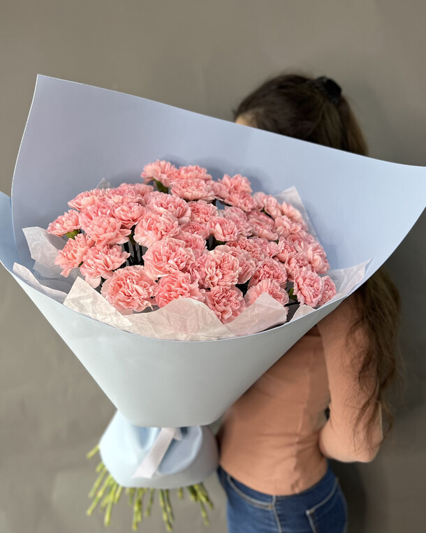 Монобукет из 51 диантуса, артикул F1272083 - 11684 рублей, доставка по городу. Flawery - доставка цветов