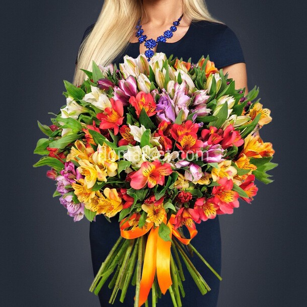 Букет  альстромерии 51, артикул F1138849 - 25333 рублей, доставка по городу. Flawery - доставка цветов