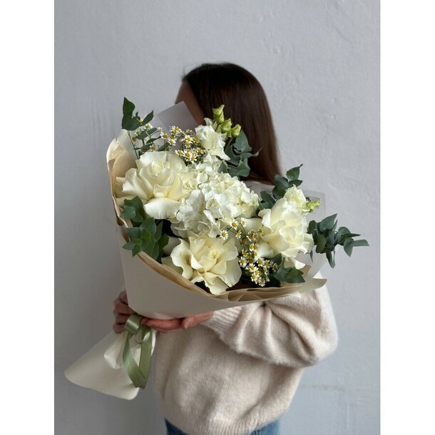 Букет для мамы 06, артикул F1489231 - 6800 рублей, доставка по городу. Flawery - доставка цветов