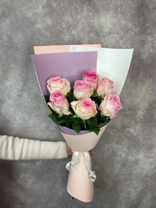 Букет из пионовидной розы, артикул F1215782 - 12085 рублей, доставка по городу. Flawery - доставка цветов