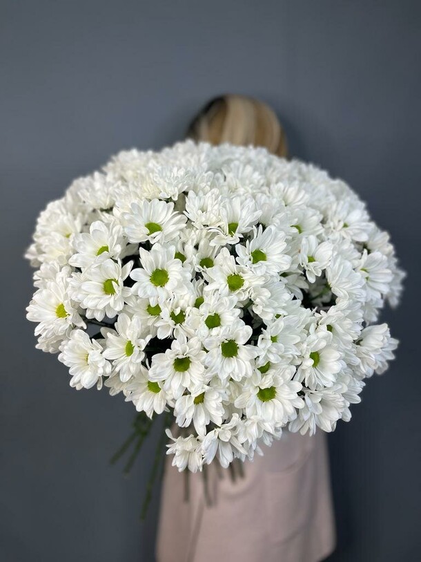 Букет из кустовой хризантемы, артикул F1229898 - 26330 рублей, доставка по городу. Flawery - доставка цветов