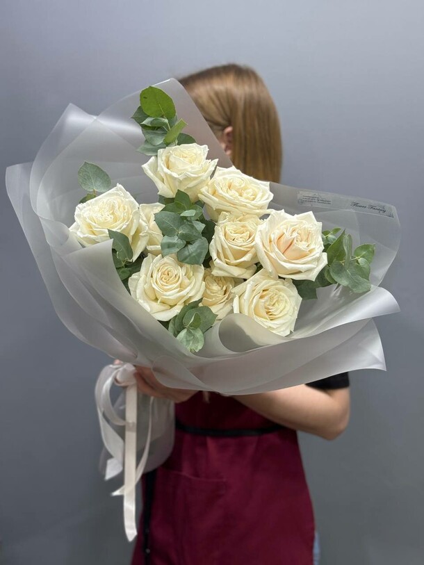 Роза сорта плея бланка, артикул F1447579 - 5950 рублей, доставка по городу. Flawery - доставка цветов