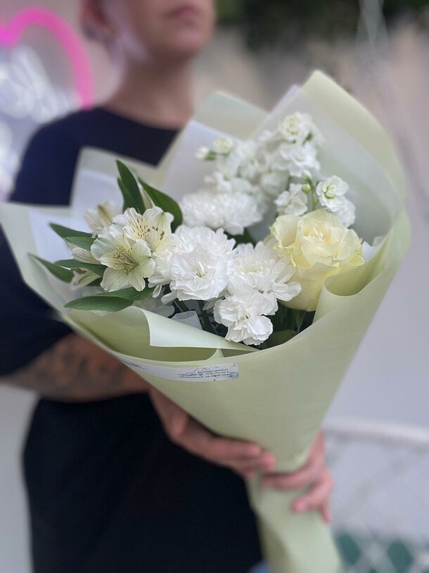 Букет аккорд, артикул F1450576 - 3290 рублей, доставка по городу. Flawery - доставка цветов