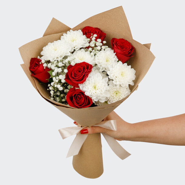 Букет алый поцелуй, артикул F1452005 - 3590 рублей, доставка по городу. Flawery - доставка цветов