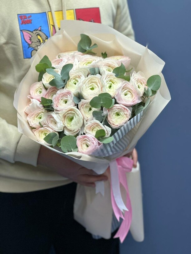 Букет из лютиков, артикул F1161711 - 35871 рублей, доставка по городу. Flawery - доставка цветов