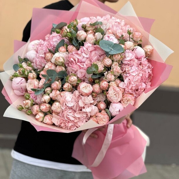 Розовое счастье, артикул F1220175 - 53588 рублей, доставка по городу. Flawery - доставка цветов