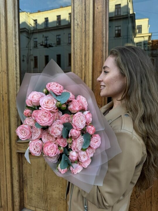 Букет мадам бомбастик xs, артикул F1505752 - 3500 рублей, доставка по городу. Flawery - доставка цветов