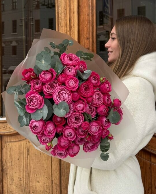 Пионовидные розы марвел баблс m, артикул F1506113 - 6500 рублей, доставка по городу. Flawery - доставка цветов