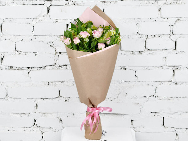 Букет муза, артикул F1148681 - 3581 рублей, доставка по городу. Flawery - доставка цветов